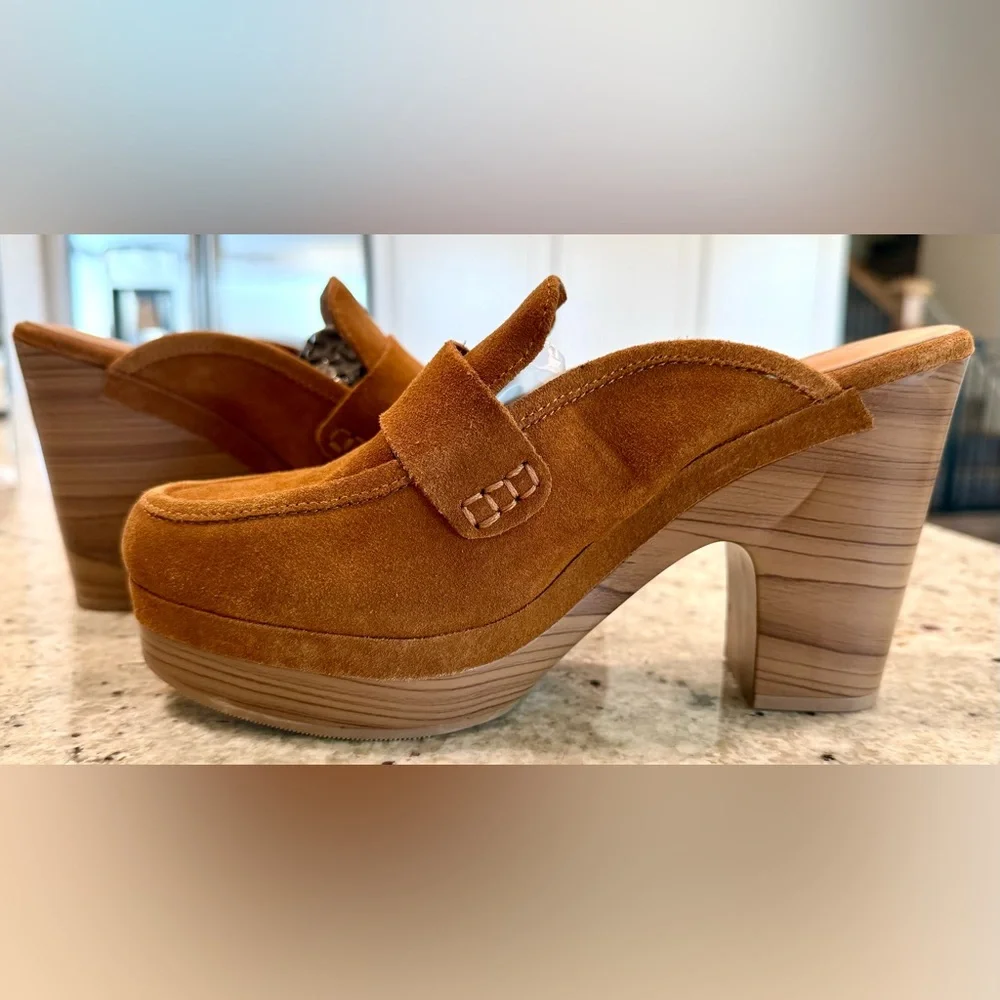 Splendid Super Cute Brown Suede Mules - Picture 6 of 12